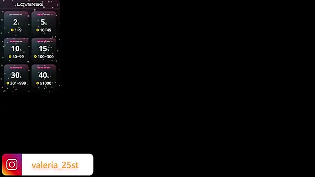 valeriia25  online show from June 11, 2026, 11:02 pm