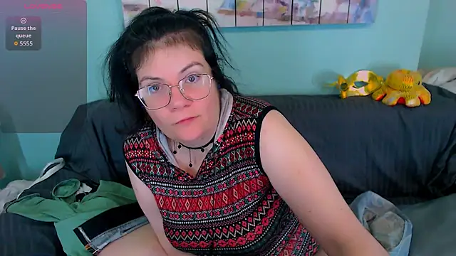 EverlyRays online show from May 28, 2026, 2:56 pm