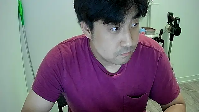 Koreanboy171 online show from July 7, 2026, 11:30 pm