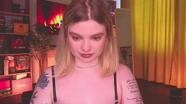 Hottie Jane online show from July 11, 2026, 12:38 pm