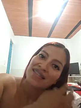 Snapshot of JULIFOR chatting on March 4, 2025, 4:06 am JULIFOR online show from March 4, 2025, 4:06 am