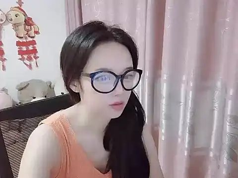 wwcc123 online show from June 8, 2026, 2:17 pm