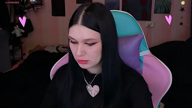 Amanda Tender online show from February 16, 2025, 9:05 pm