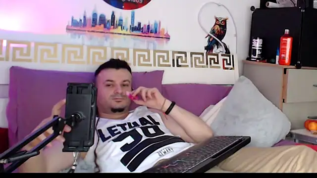 erotico69xxx online show from April 20, 2026, 1:13 pm