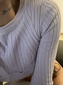 AllieEvans online show from March 2, 2025, 11:17 pm