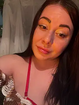 DaisyStreet online show from April 19, 2026, 6:10 pm