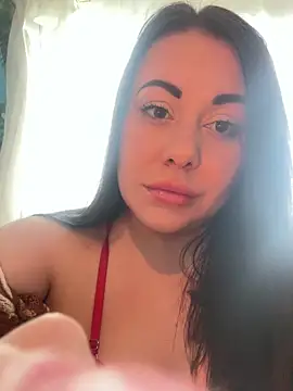 DaisyStreet online show from April 21, 2026, 7:37 am