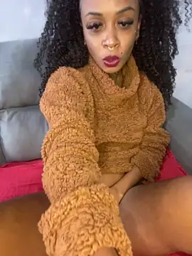 MariaLorenaah online show from June 12, 2026, 4:49 pm