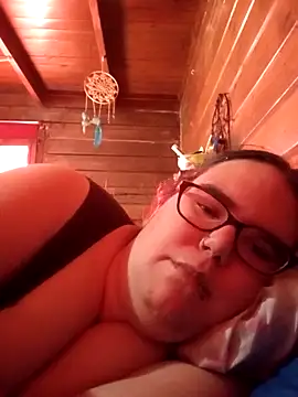 gatitabuena-90 online show from April 25, 2026, 4:26 pm