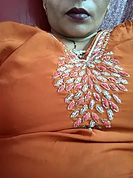 Ritasingh-0461 online show from May 18, 2026, 5:34 am