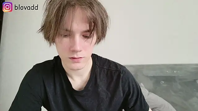 callmenineoneseven online show from July 6, 2026, 3:25 pm