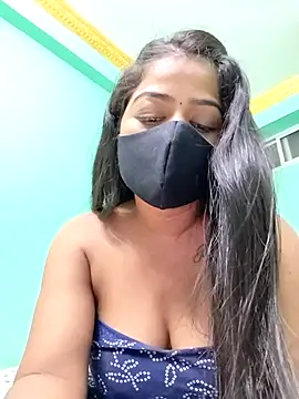 Snapshot of Monalisa_Singh chatting on July 3, 2026, 5:30 pm Monalisa Singh online show from July 3, 2026, 5:30 pm