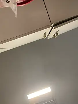 bella isabela online show from February 26, 2025, 2:27 pm