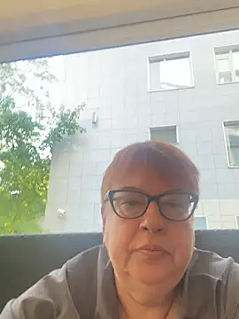 Klio5678 online show from June 10, 2026, 3:35 pm