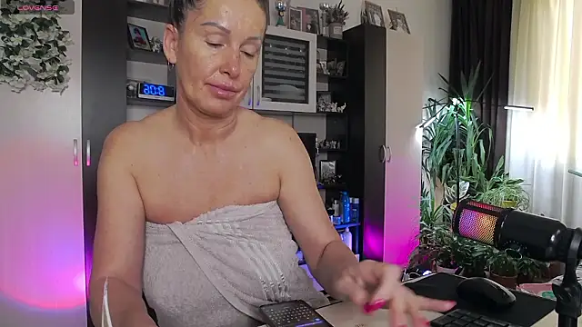 SheilaRyan online show from March 23, 2026, 5:07 am