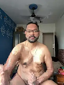 Snapshot of lovbombayduck11 chatting on June 20, 2026, 3:00 am lovbombayduck11 online show from June 20, 2026, 3:00 am