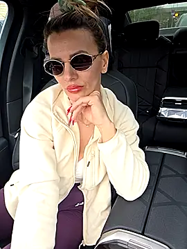 Snapshot of SweetMonicaUK chatting on March 7, 2026, 12:10 pm SweetMonicaUK online show from March 7, 2026, 12:10 pm