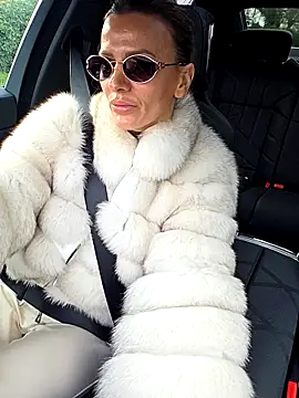 Snapshot of SweetMonicaUK chatting on February 9, 2026, 11:19 am SweetMonicaUK online show from February 9, 2026, 11:19 am