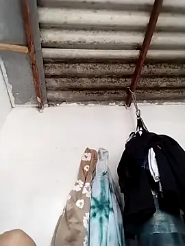 Snapshot of socrathes chatting on February 21, 2026, 6:32 pm socrathes online show from February 21, 2026, 6:32 pm