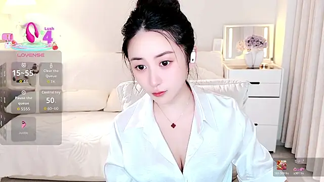 Eileen-886 online show from June 16, 2026, 11:05 pm