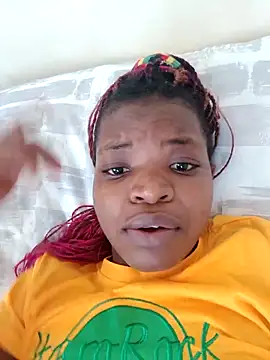 Snapshot of hotgal1112 chatting on March 8, 2026, 11:57 am hotgal1112 online show from March 8, 2026, 11:57 am