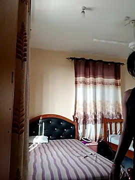 Snapshot of hotgal1112 chatting on February 7, 2026, 5:59 am hotgal1112 online show from February 7, 2026, 5:59 am