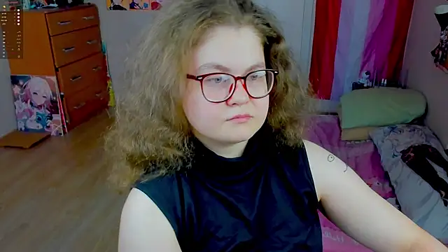 Snapshot of Sashy_Way chatting on June 23, 2026, 4:05 pm Sashy Way online show from June 23, 2026, 4:05 pm