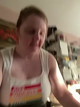 GingerSnap33 online show from April 25, 2026, 2:36 am