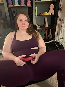 GingerSnap33 online show from May 1, 2026, 3:11 am