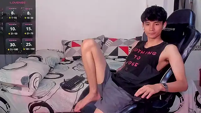 cute diego  online show from October 18, 2025, 10:56 pm