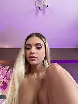 Snapshot of HaileyMadow chatting on February 14, 2026, 8:03 am HaileyMadow online show from February 14, 2026, 8:03 am