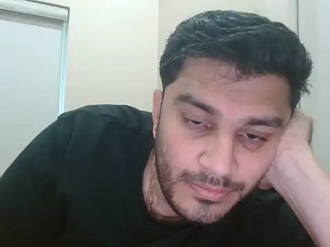 robintoit online show from June 29, 2026, 1:23 am