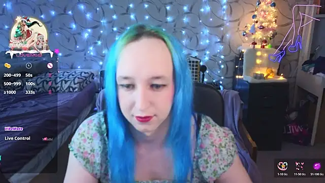 Snapshot of TheTrixy chatting on January 17, 2026, 12:42 pm TheTrixy online show from January 17, 2026, 12:42 pm