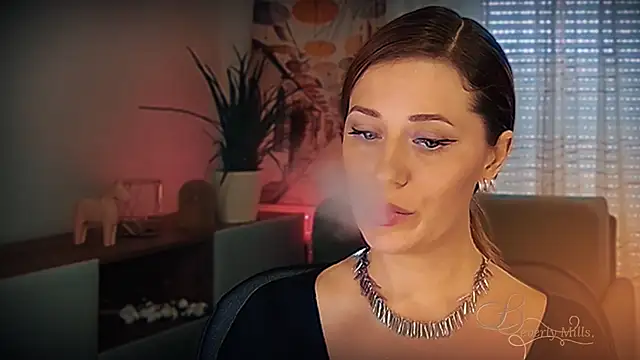 MissBeverlyMills online show from March 3, 2026, 12:56 pm