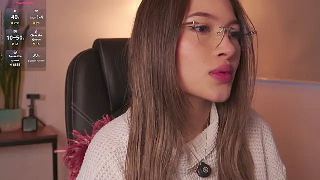 AyraSmith  online show from March 11, 2026, 1:16 pm