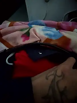 Snapshot of Eduardoxxx51 chatting on October 23, 2025, 6:23 am Eduardoxxx51 online show from October 23, 2025, 6:23 am