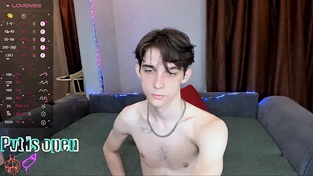 Aaron Boom online show from May 24, 2026, 10:20 pm