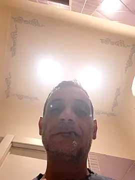 Snapshot of Ago991 chatting on September 11, 2025, 8:31 pm Ago991 online show from September 11, 2025, 8:31 pm