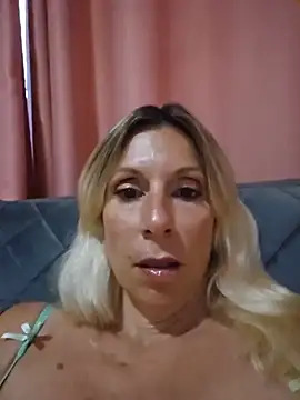 Ina HotX online show from June 28, 2026, 4:57 pm