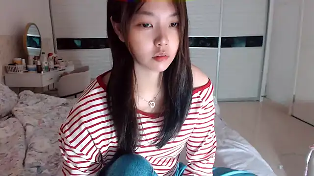 Snapshot of -Lucky_Girl chatting on May 24, 2026, 1:27 am -Lucky Girl online show from May 24, 2026, 1:27 am