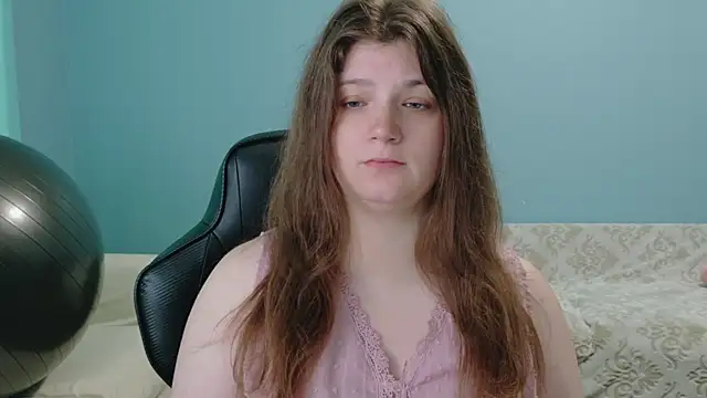 TreeJeanne online show from July 5, 2026, 7:32 pm