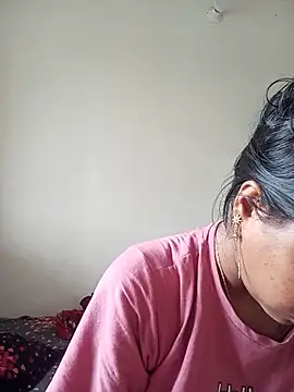 Snapshot of Anusri- chatting on June 9, 2026, 6:14 am Anusri- online show from June 9, 2026, 6:14 am