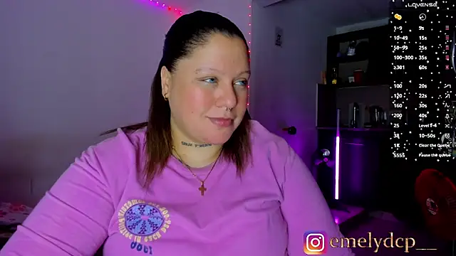 Snapshot of mariana_maze chatting on June 5, 2026, 6:29 am mariana maze online show from June 5, 2026, 6:29 am