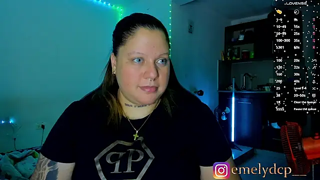 Snapshot of mariana_maze chatting on June 17, 2026, 6:02 am mariana maze online show from June 17, 2026, 6:02 am