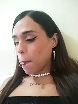 pretty ariiel online show from June 8, 2026, 3:01 pm