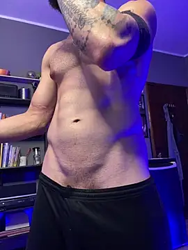 MachineDien online show from June 9, 2026, 1:28 am