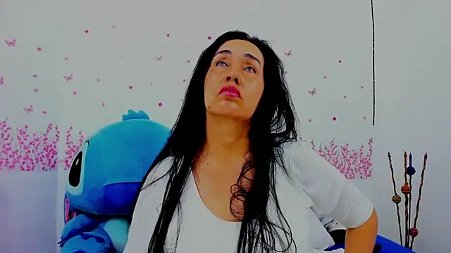 HorniestMilf online show from June 11, 2026, 7:44 pm