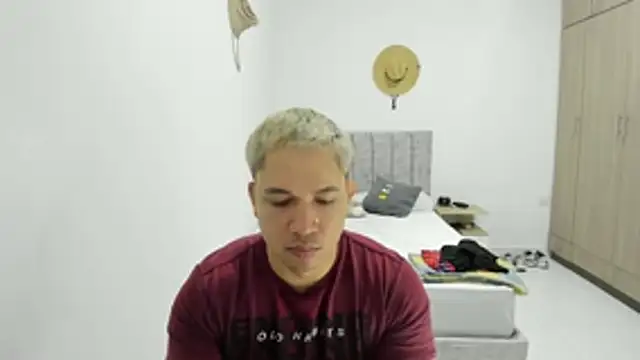 Valerioe online show from May 24, 2026, 4:51 pm