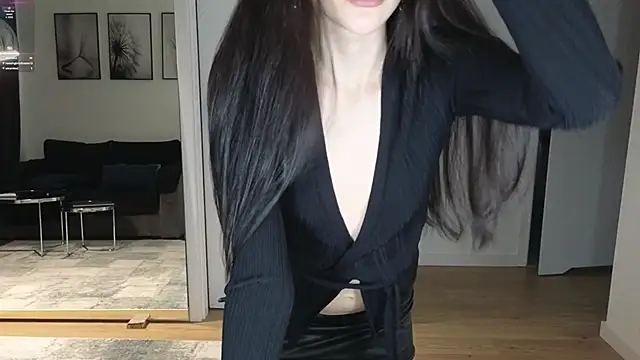 Sara Tranquil online show from January 13, 2026, 9:52 pm