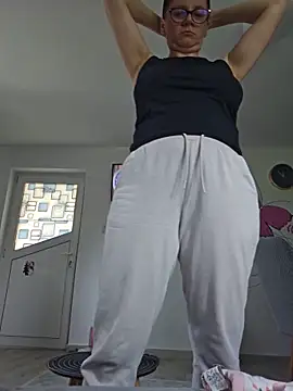 KristenVega online show from May 21, 2026, 8:55 am